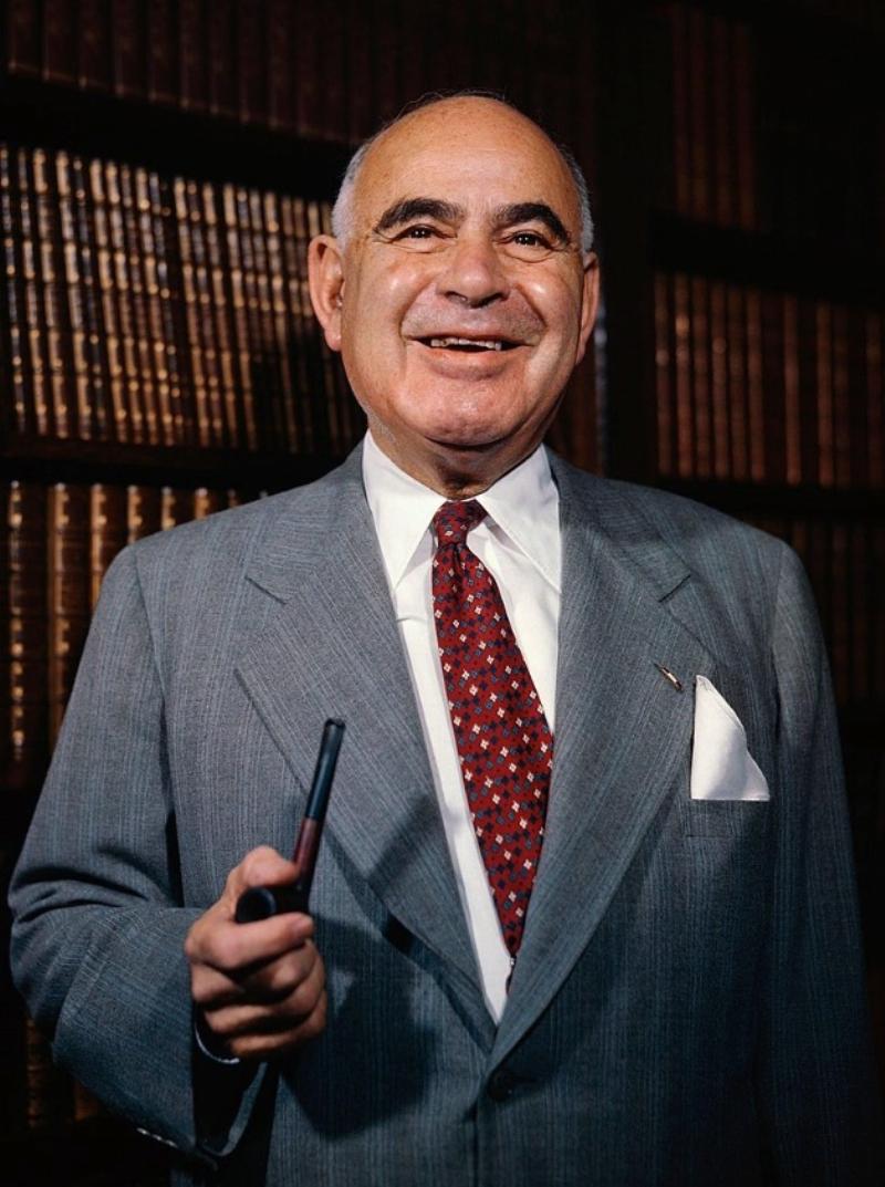 NextImg:The Irony Behind The Endowed Columbia Chair That Zohran Mamdani’s Father Holds
