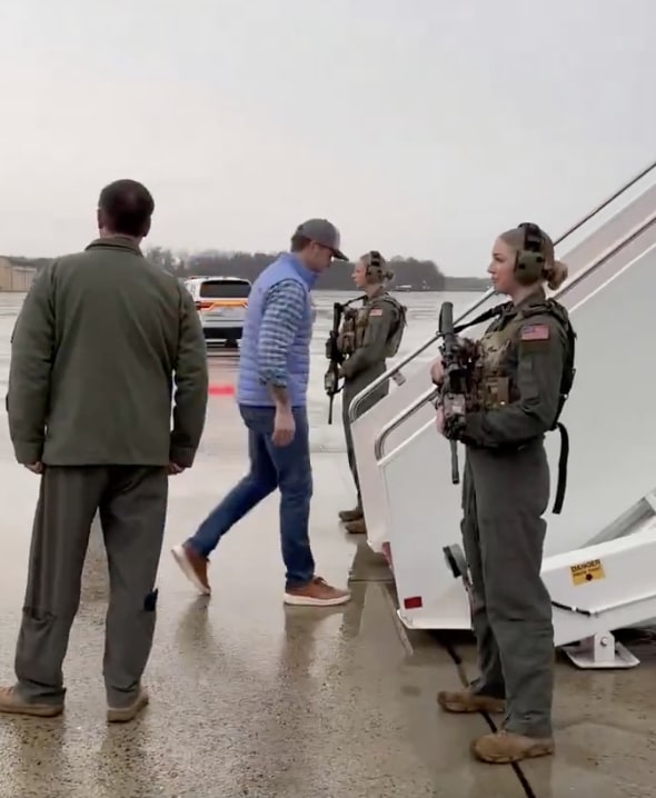 Hegseth boards plane flanked by two ‘bada**’ women, and the politically correct capitulation tour continues