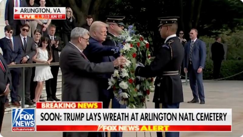 NextImg:The Army launches a partisan attack against Trump over that Arlington appearance