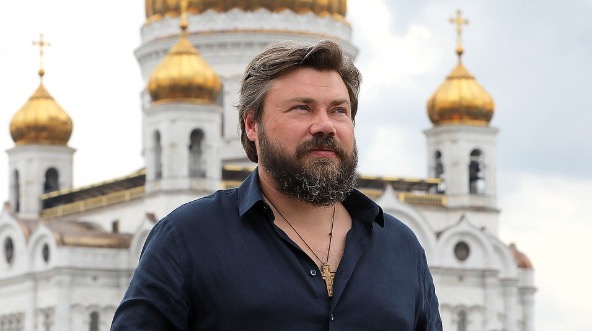 Target Russian Oligarchs And Assets To Help Unblock A Ukraine Peace Deal