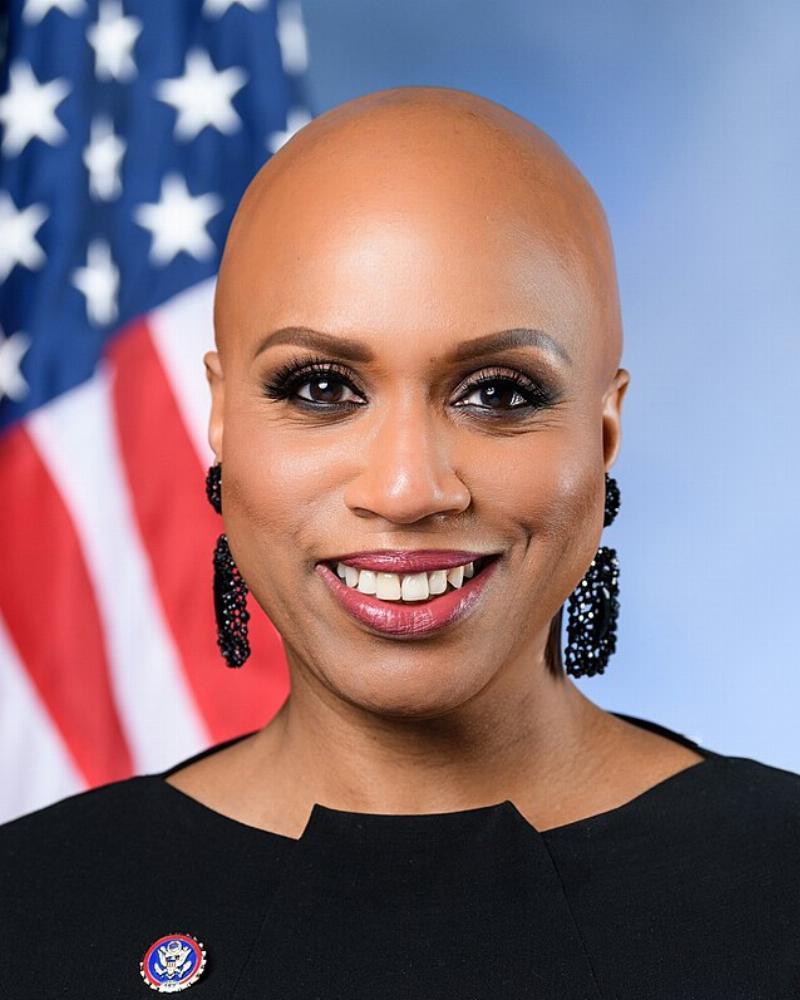 NextImg:Ayanna Pressley and Cory Booker submit new reparations proposal