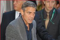 It finally dawns on Clooney that his BFF Obama made him his patsy -report