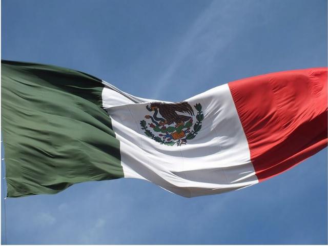 <p><em>Image via <a href="https://pixabay.com/photos/mexico-flag-mexican-flag-681349/">Pixabay</a>.</em></p>