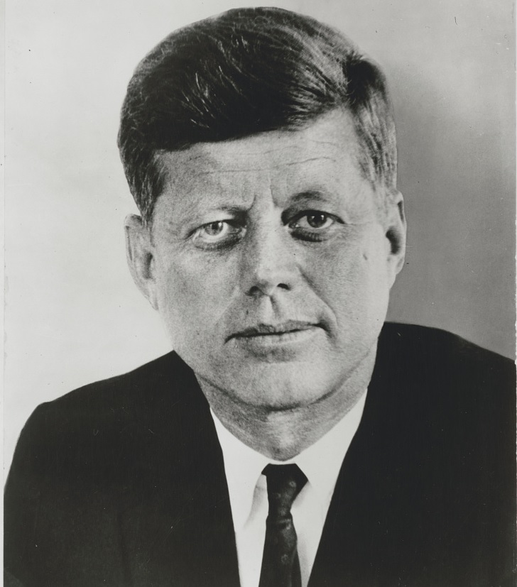 Memories of talking with my late father about the 1960 election