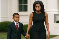 Michelle Obama cannot contain her contempt for Barack