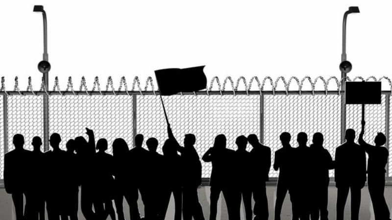 NextImg:Compounding economic problems, and now a port strike