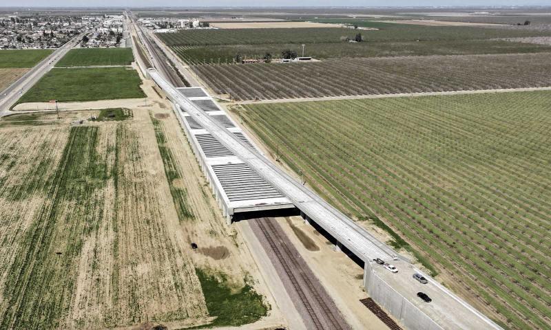 NextImg:Democrat's dying and dead mass people movers