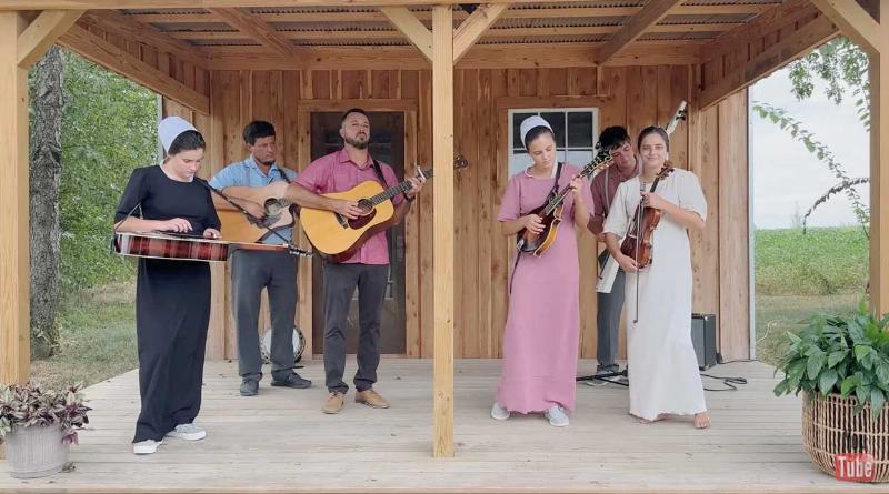 NextImg:Going Plainfolk Native: The Amish, Mennonites and other traditionalists might teach us a lot
