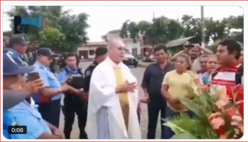 NextImg:'Little dictator' Ortega cancels Holy Week processions in Nicaragua
