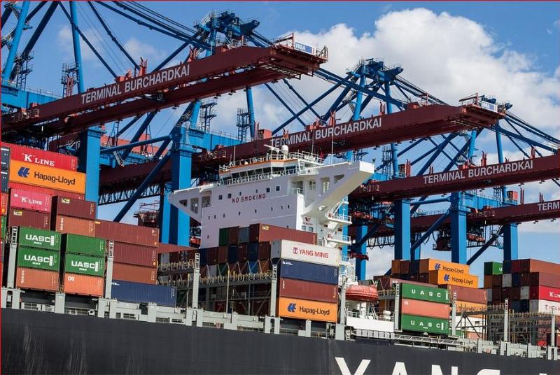 NextImg:With Trump imposing tariffs, suddenly the media is concerned about inflation