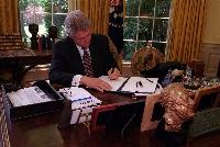 Clinton's welfare bill