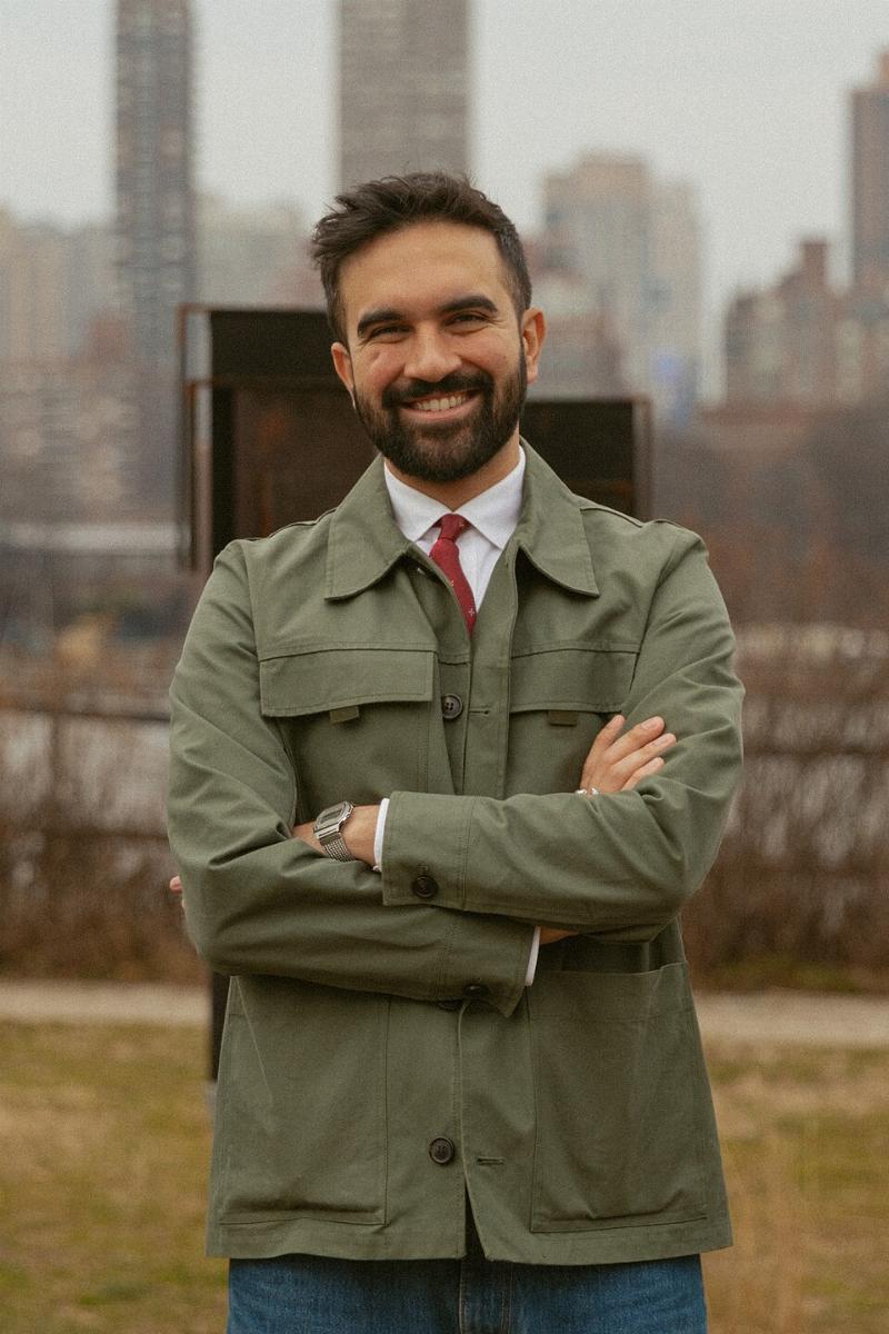 NextImg:Democrat socialist mayoral candidate wants to junk the white collar welfare program he and his family used to enjoy luxury, low-tax living