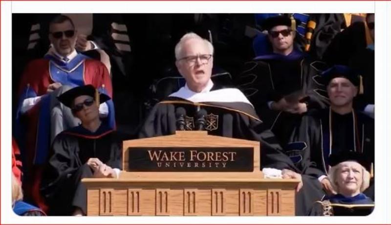 NextImg:Scott Pelley makes a pompous ass of himself at a university commencement