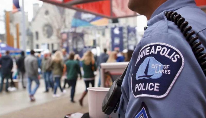 NextImg:The NYPD sinks itself