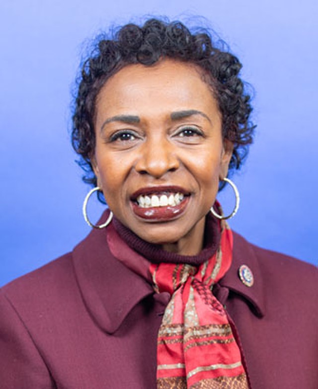 Yvette Clarke: Don’t fire the bureaucrats, they’re the efficiency experts!