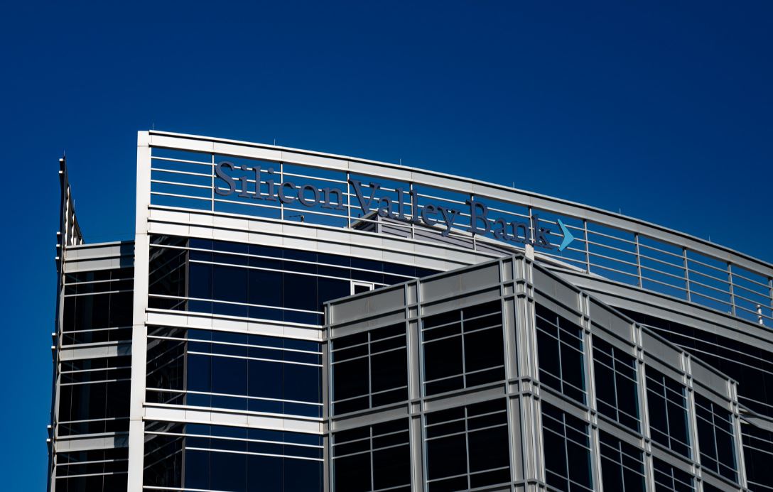 Merit issue: Just one guy on Silicon Valley Bank's board knew anything about investment banking