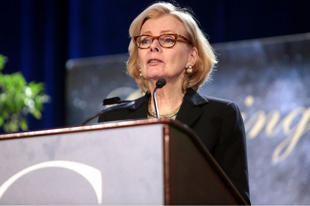 Apocalyptic Peggy Noonan threatens 'Trump Republicans'