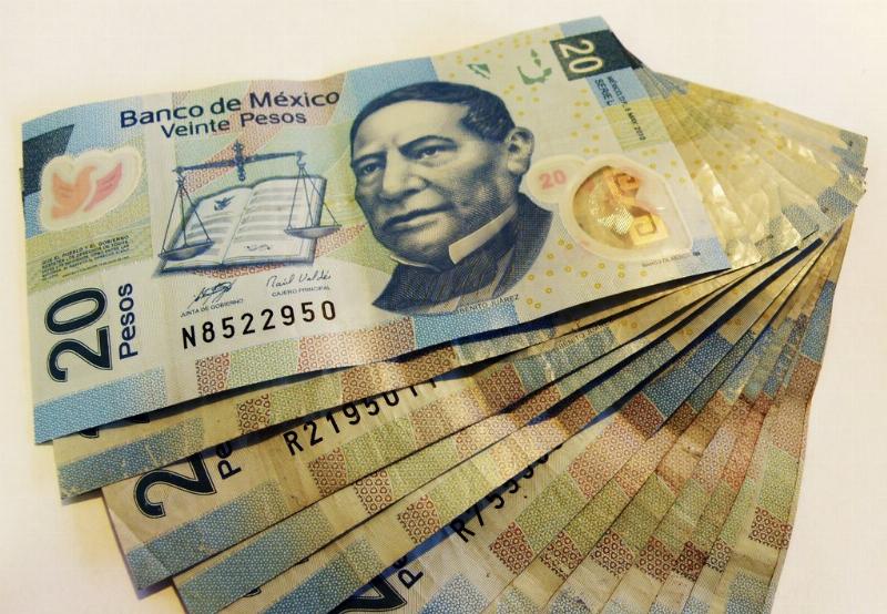 NextImg:Peso falling