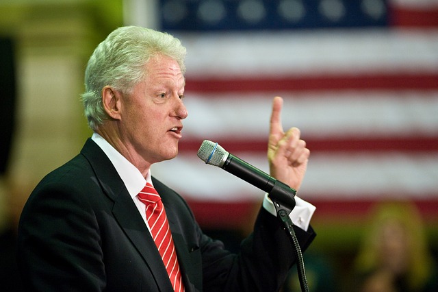 Bill Clinton blames Trump for the public’s lack of confidence in the government
