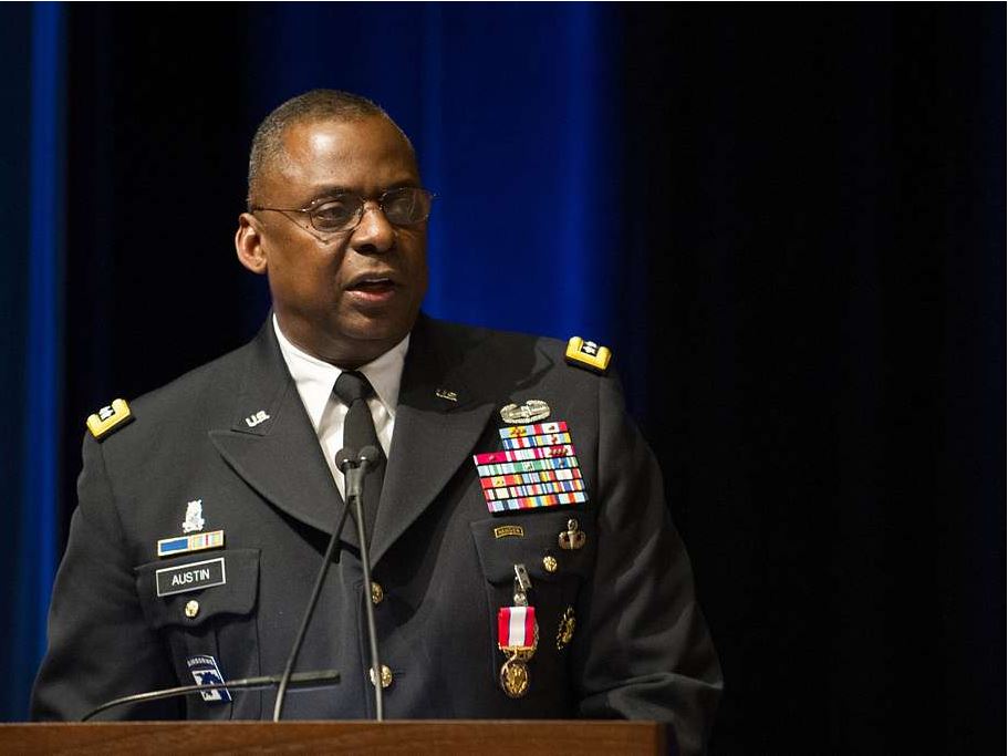 Do Americans have any right to know what's up with Lloyd Austin?
