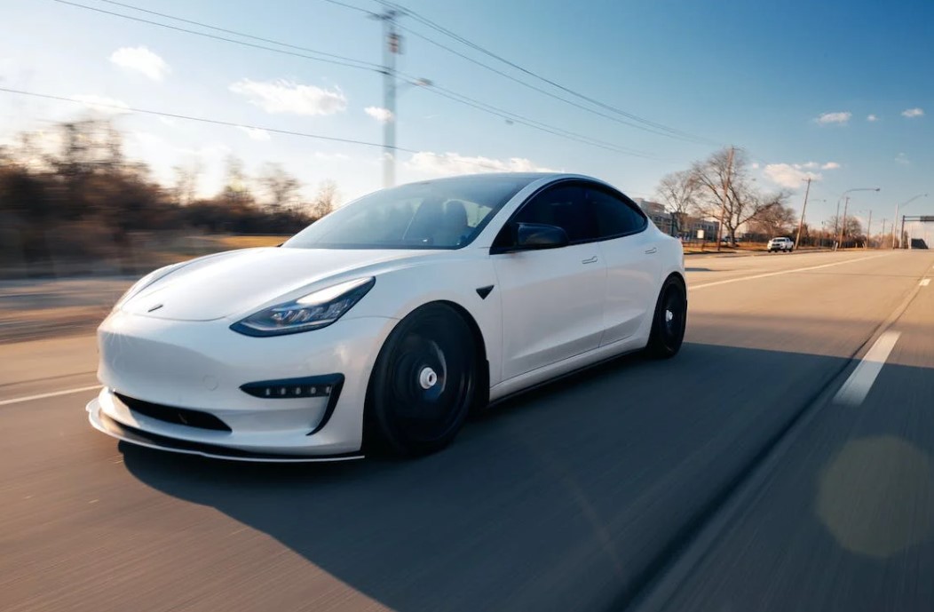 The Great Electric Vehicle Con