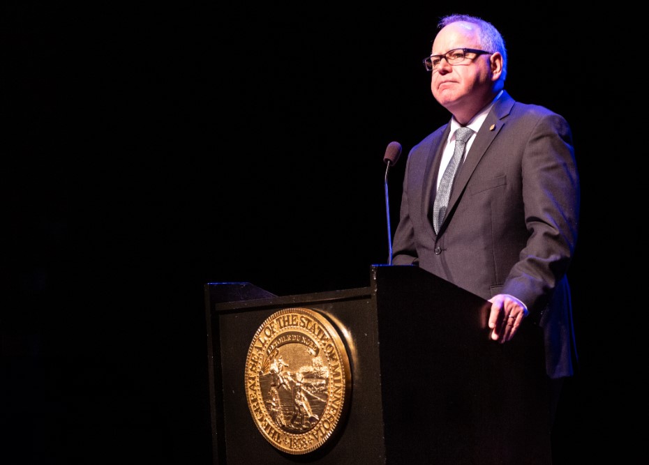 tim walz black pod