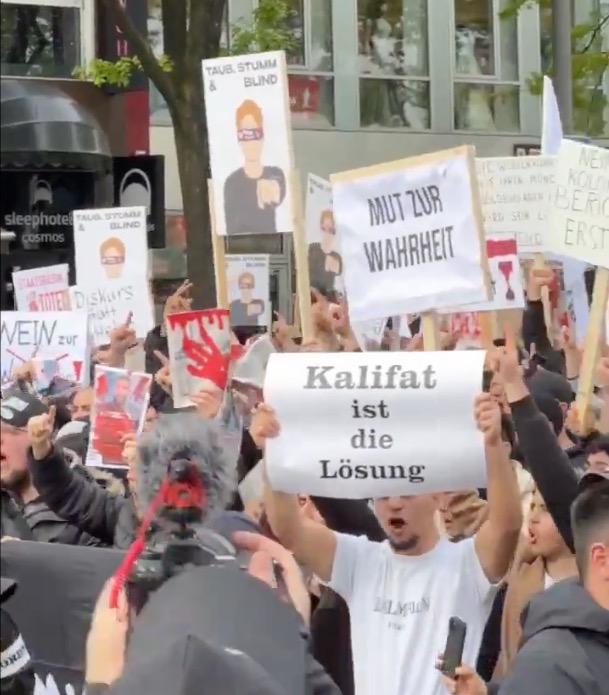 European and British Muslims are calling for a new caliphate