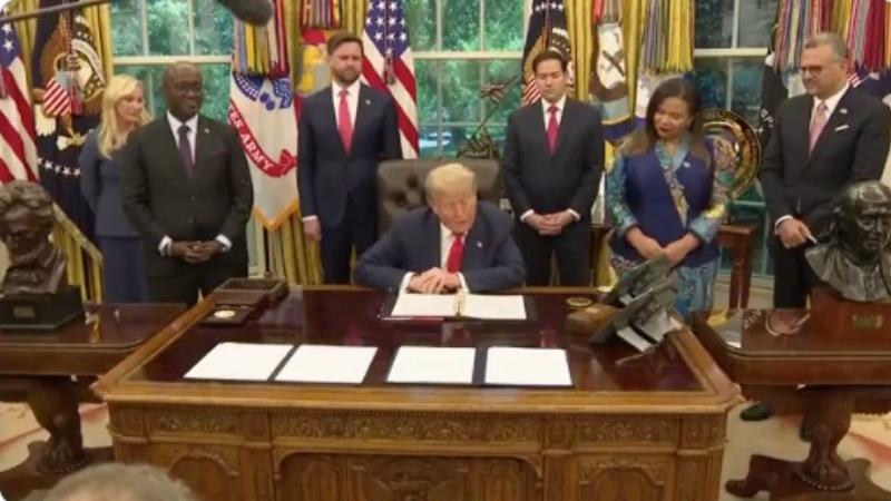 NextImg:Following the DRC-Rwanda Peace Agreement, JD Vance tells Blueskyers the truth about Trump and black lives