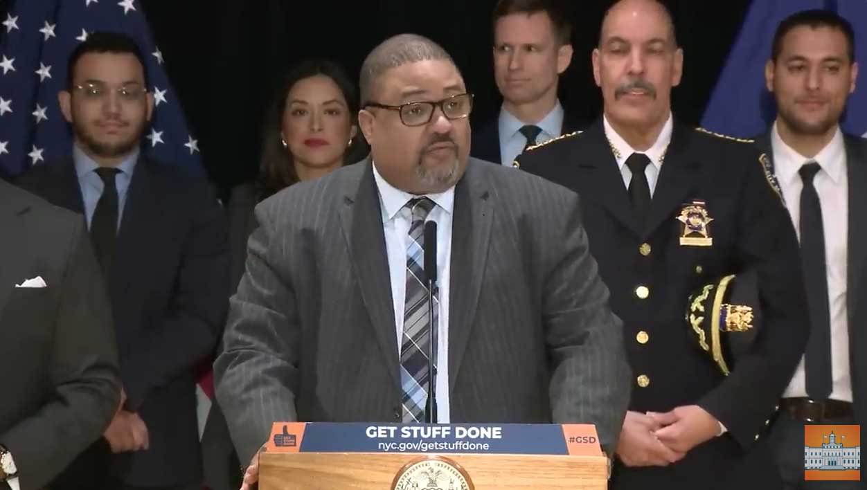 The missing element in Bragg's case