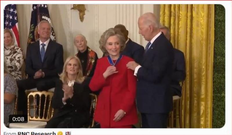 NextImg:Biden awards Hillary and Soros the Presidential Medal of Freedom