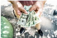 Government Shutdowns and Economic Pain