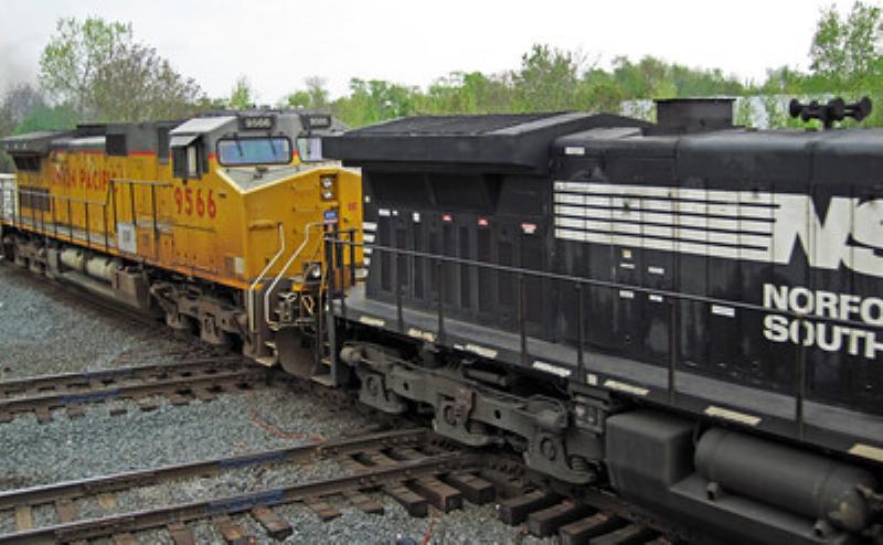 NextImg:Approve the first transcontinental railroad for freight