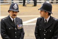 U.K. policeman fired for not being nice enough to knife-wielding suspect