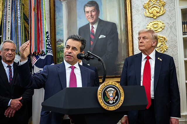 FDA’s Dr. Marty Makary continues to upset the (establishment) apple cart