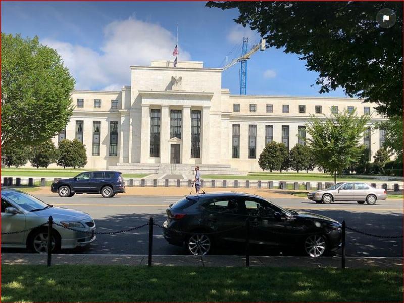 NextImg:What's with Jerome Powell?