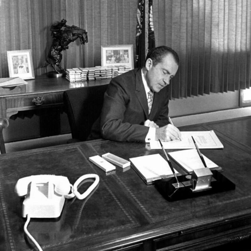 NextImg:Blaming Nixon?