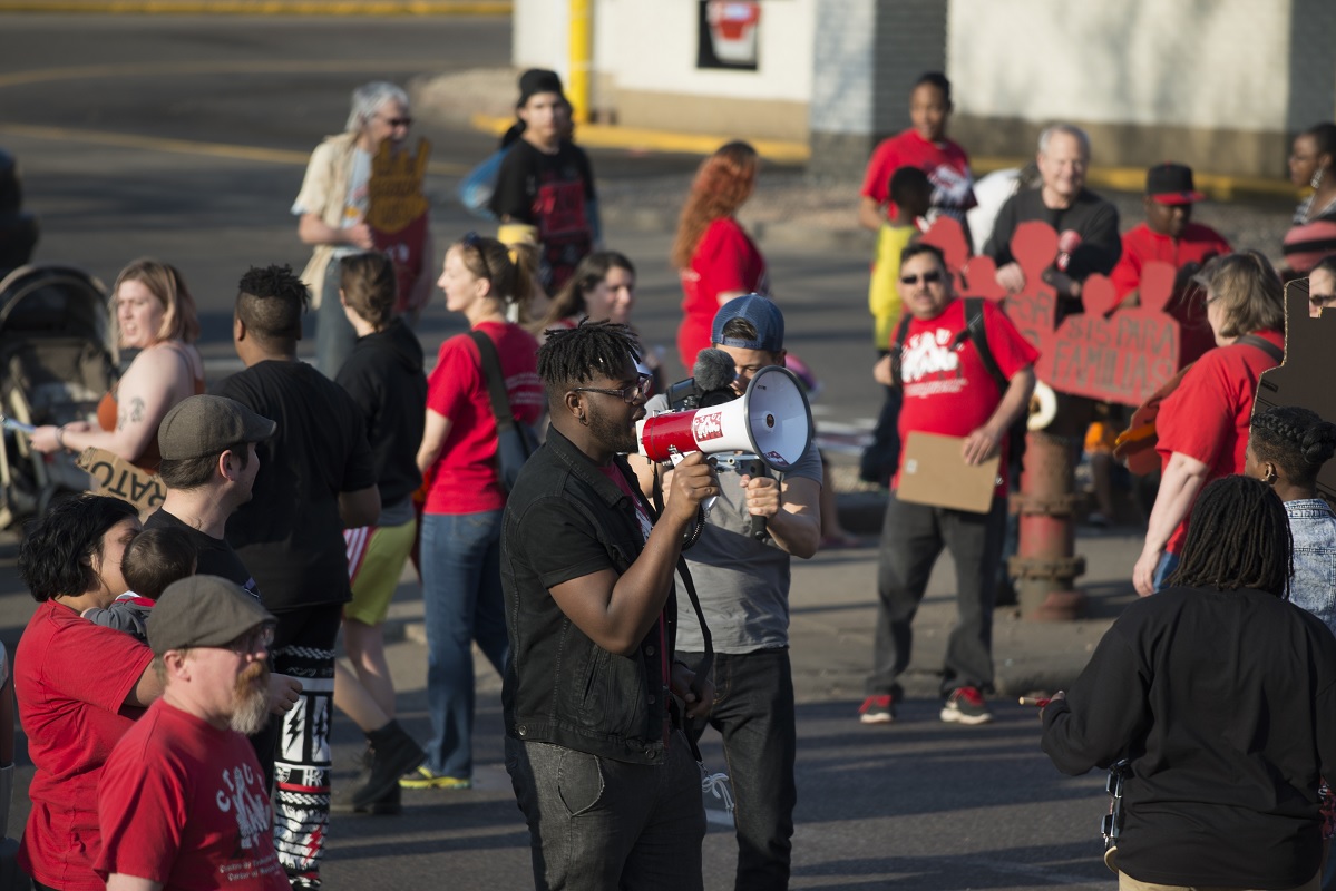 Union leaders endanger the jobs of their members