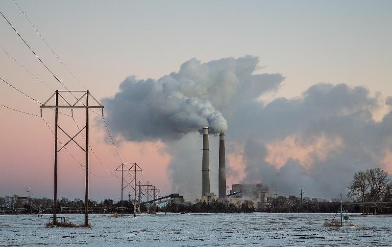 NextImg:Fossil fuel use is growing