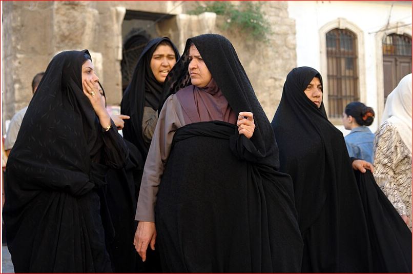 In the UK, rape gangs are OK, pictures of women sans hijabs not so much