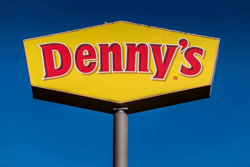 NextImg:Last Denny’s of San Fran closes its doors for good