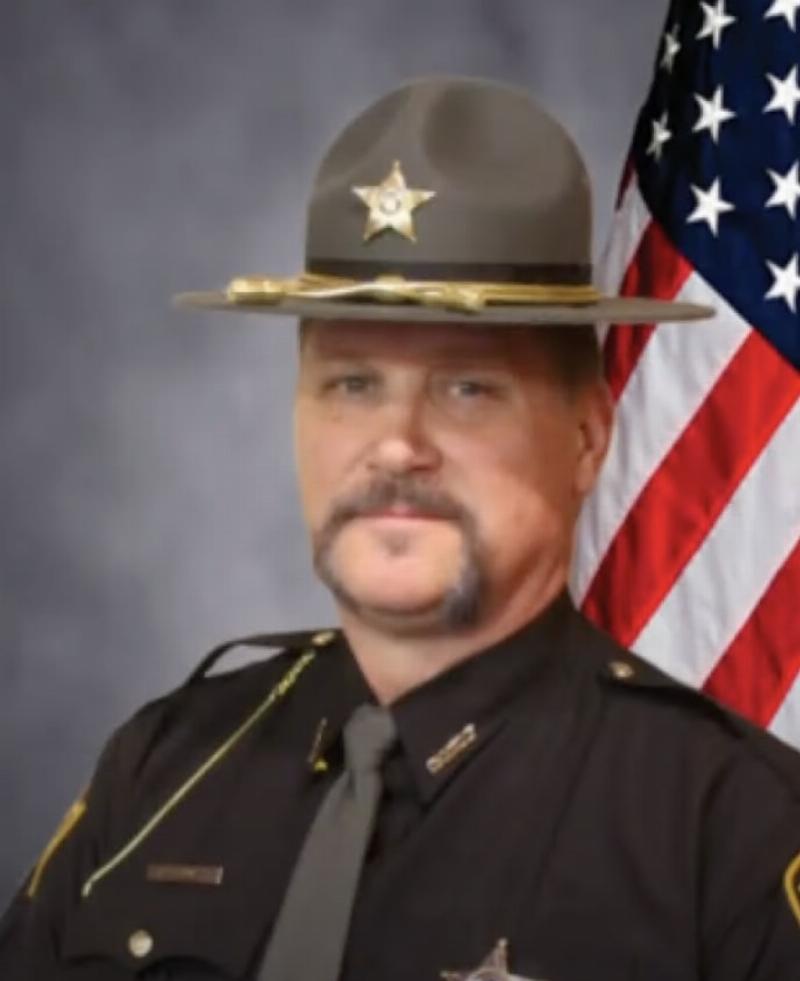 NextImg:Ohio lawman suggests taking note of where the Harris yard signs are, so we know where to send the Haitians