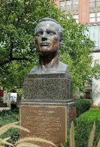 Raoul Wallenberg -- A Beacon for All Time